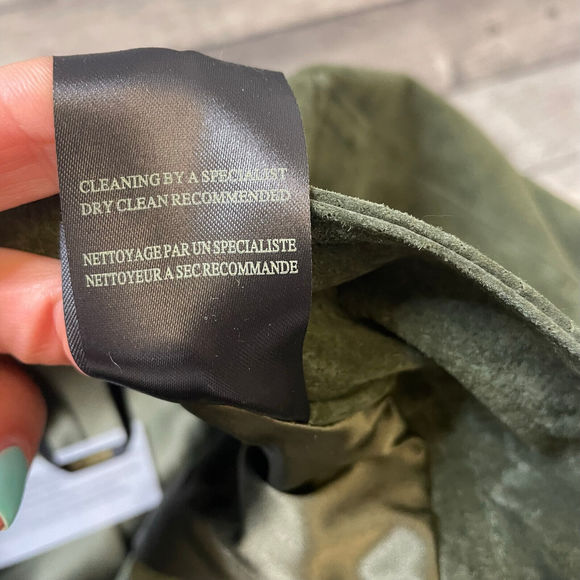 Blank NYC Sun Valley Suede Mini Skirt 31 UK 16 Green Leather Pockets BNWT - Picture 11 of 12